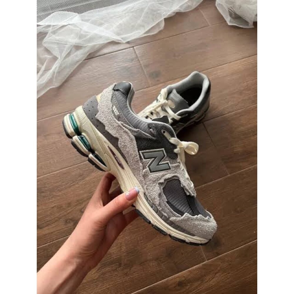 New Balance 2002r Protection Pack Rain Cloud DARkalıp görsel 4