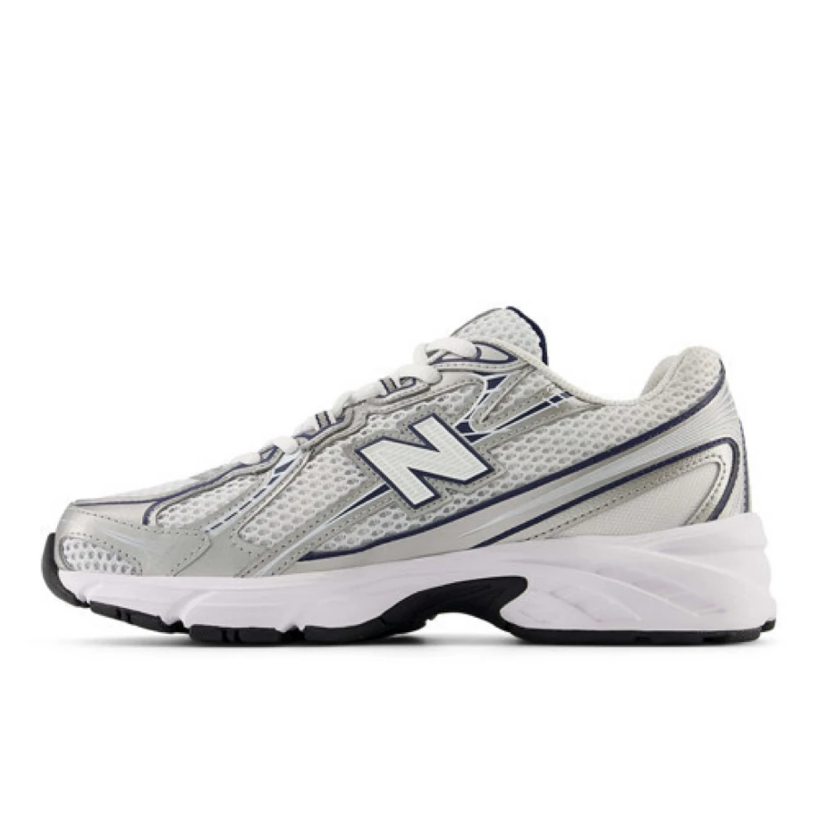 New Balance 740 Silver görsel 2