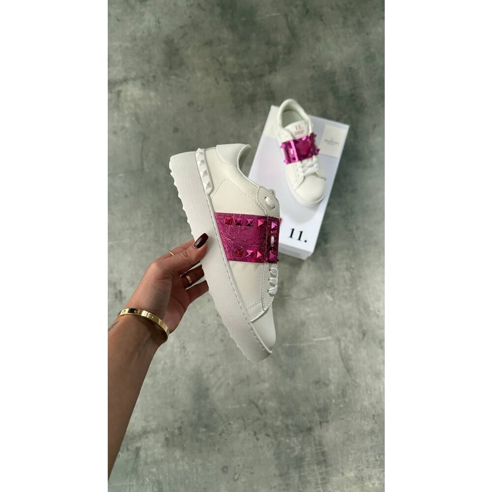 Valentino Rose görsel 3