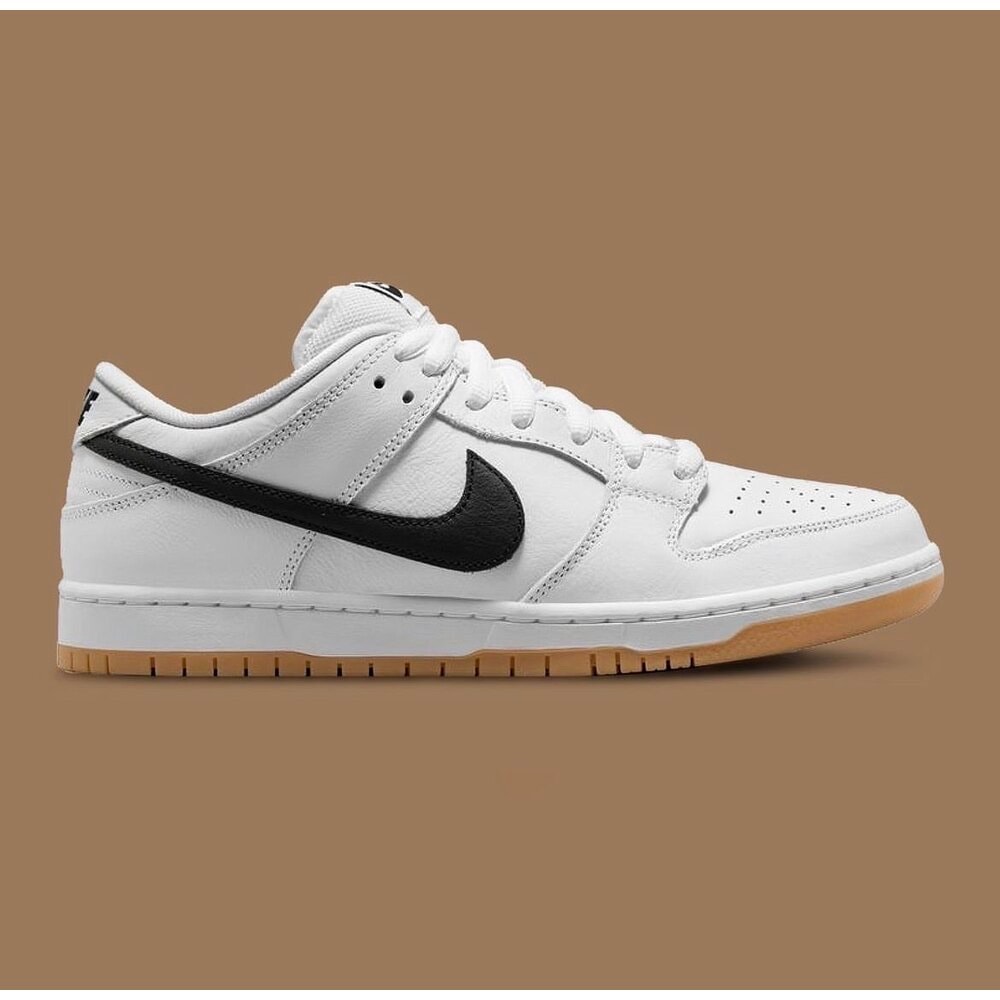 Nike Dunk Low ‘’White Gum’’