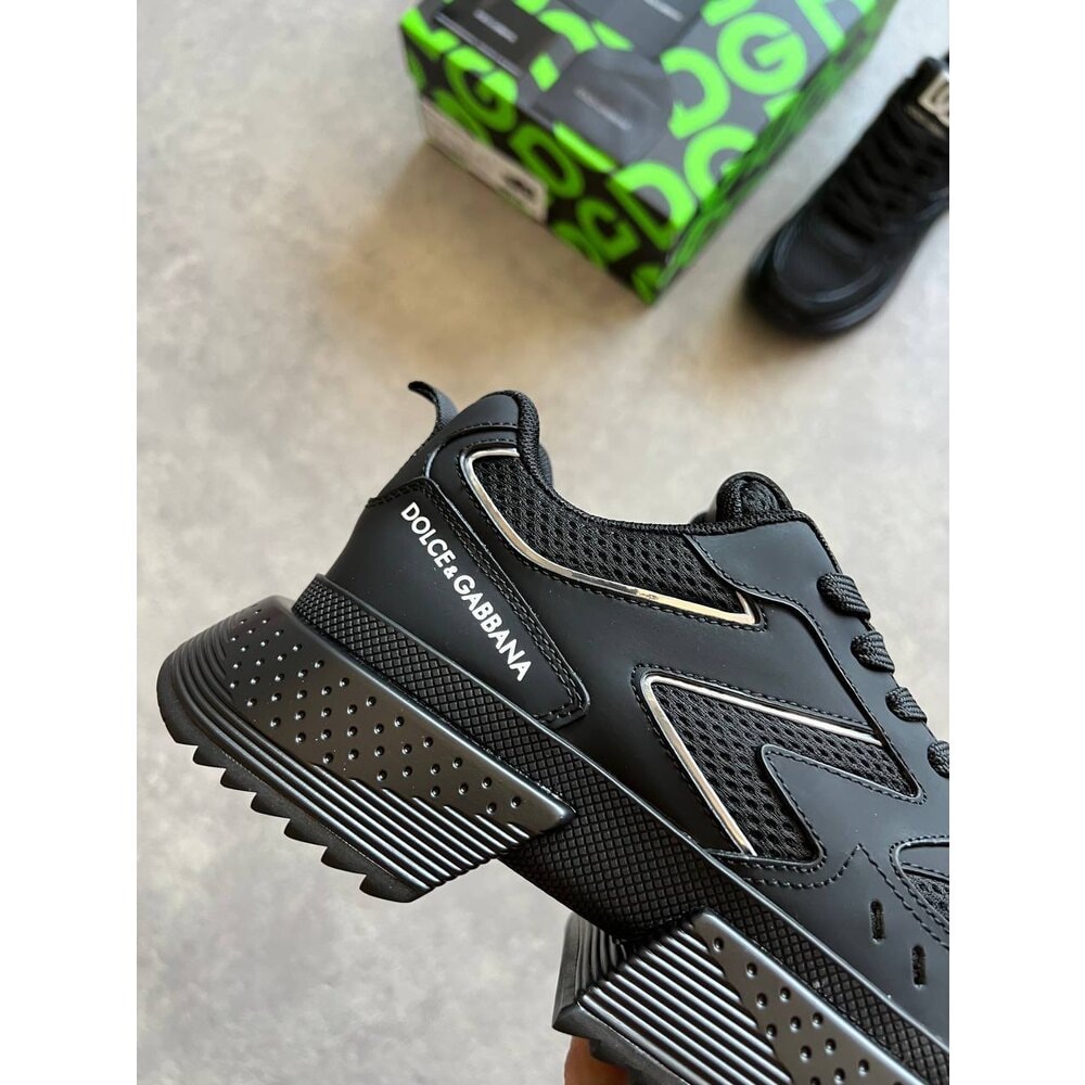 Dolce Gabbana Black görsel 4