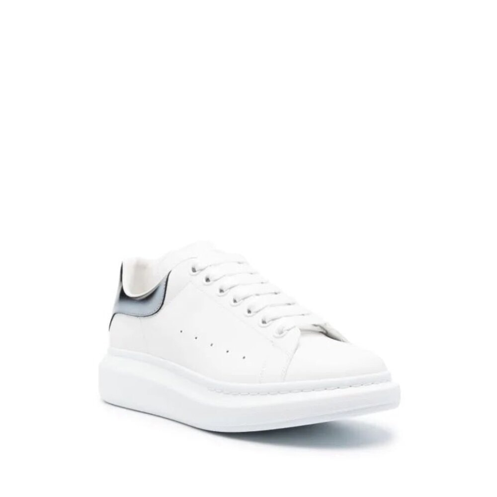 Alexander McQueen  . White görsel 3