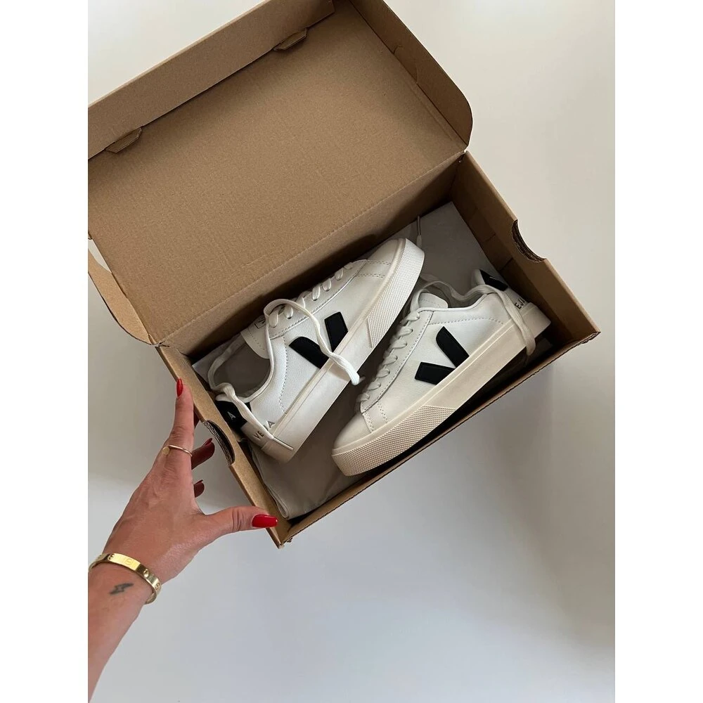 Veja Campo Low White Black görsel 2