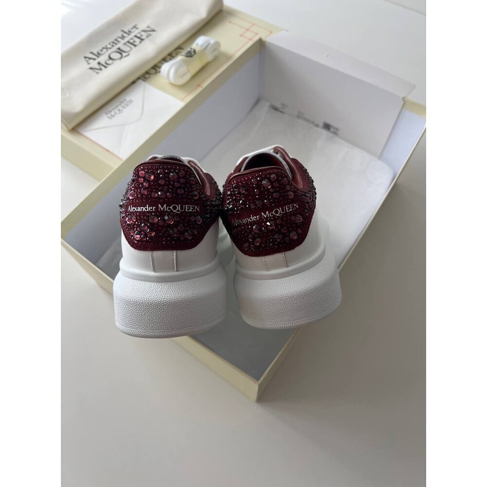 Alexander McQueen Bordo Cyristal görsel 3