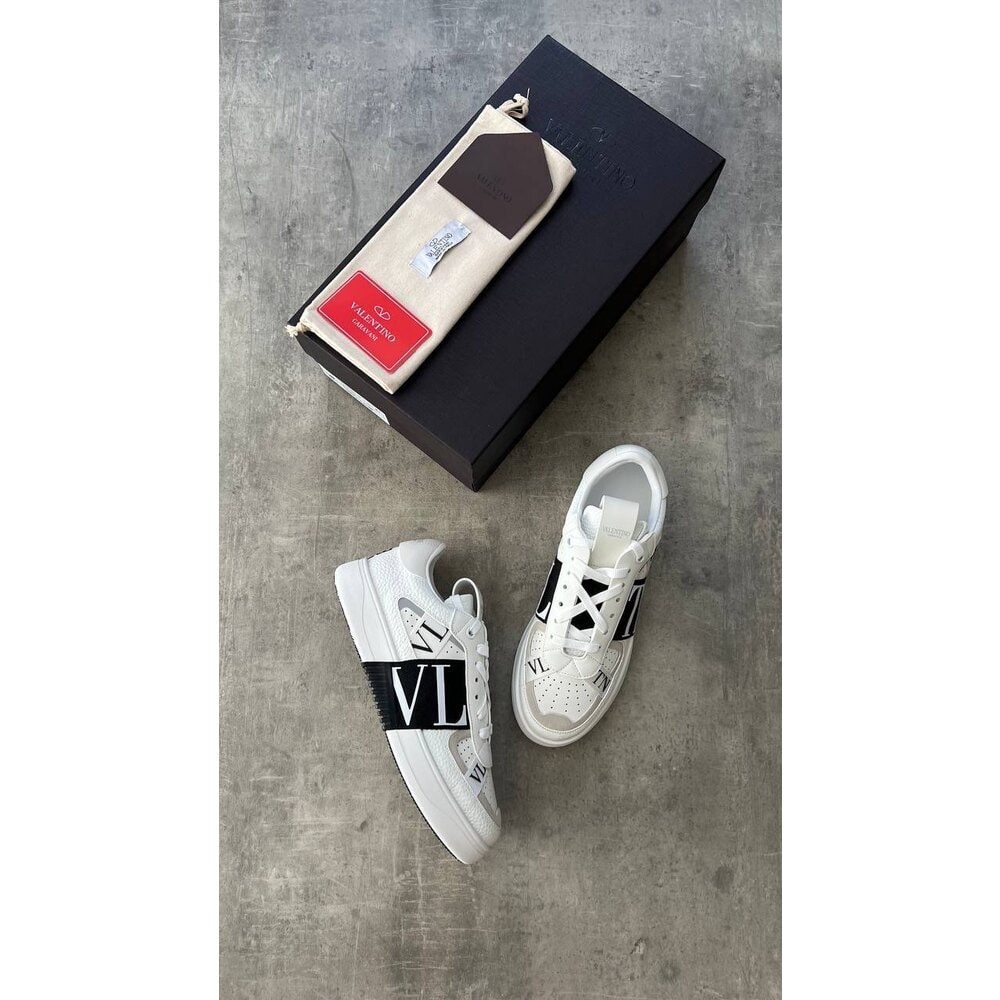 Valentino Rockstud Black VLTN görsel 2