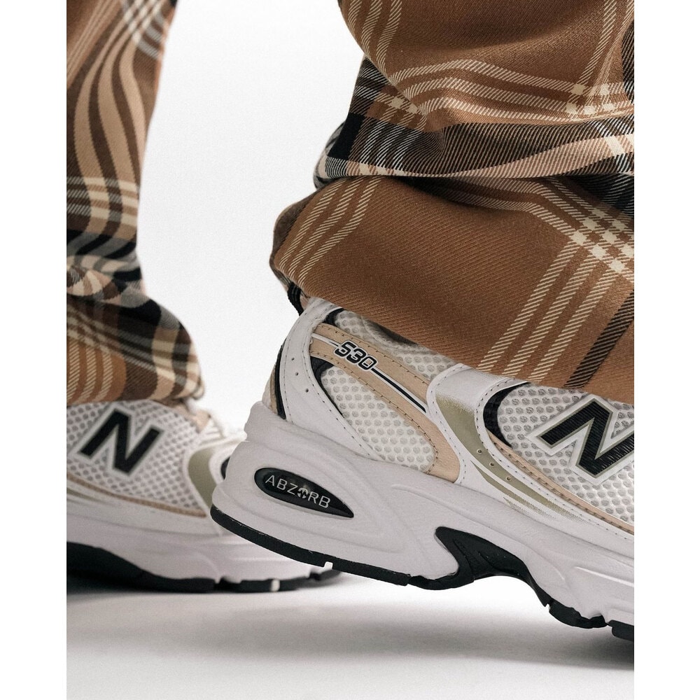 New Balance 530 Gold görsel 2