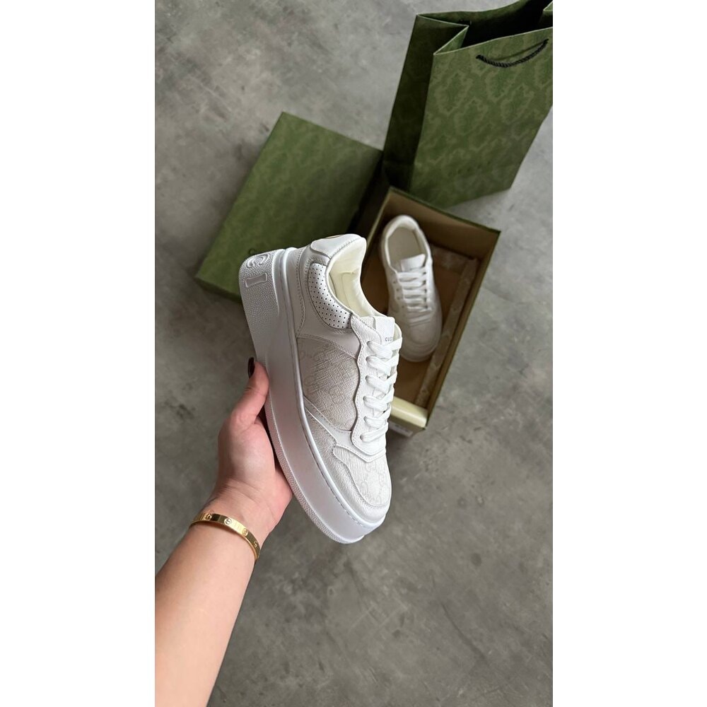 Gucci Beyaz Kadın görsel 3