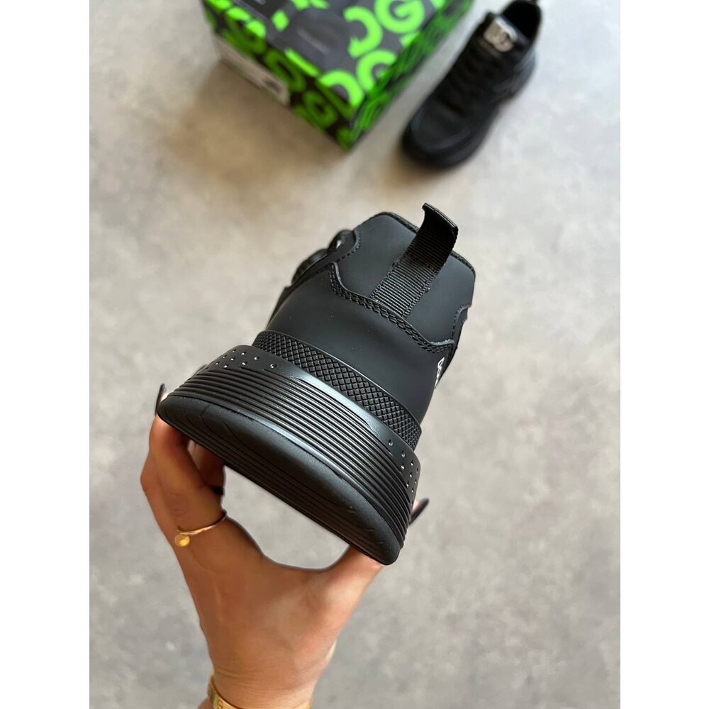 Dolce Gabbana Black görsel 2