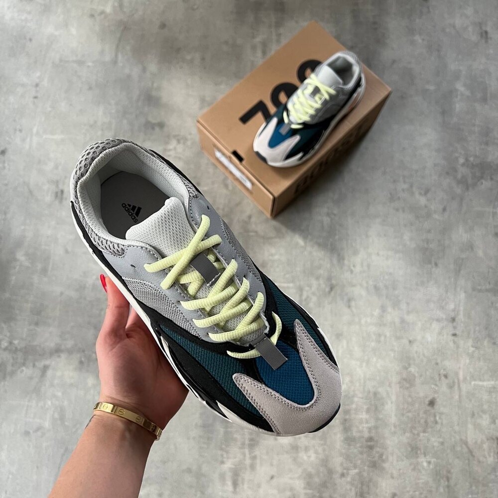 Adidas Yeezy 700 wawe Runner görsel 3
