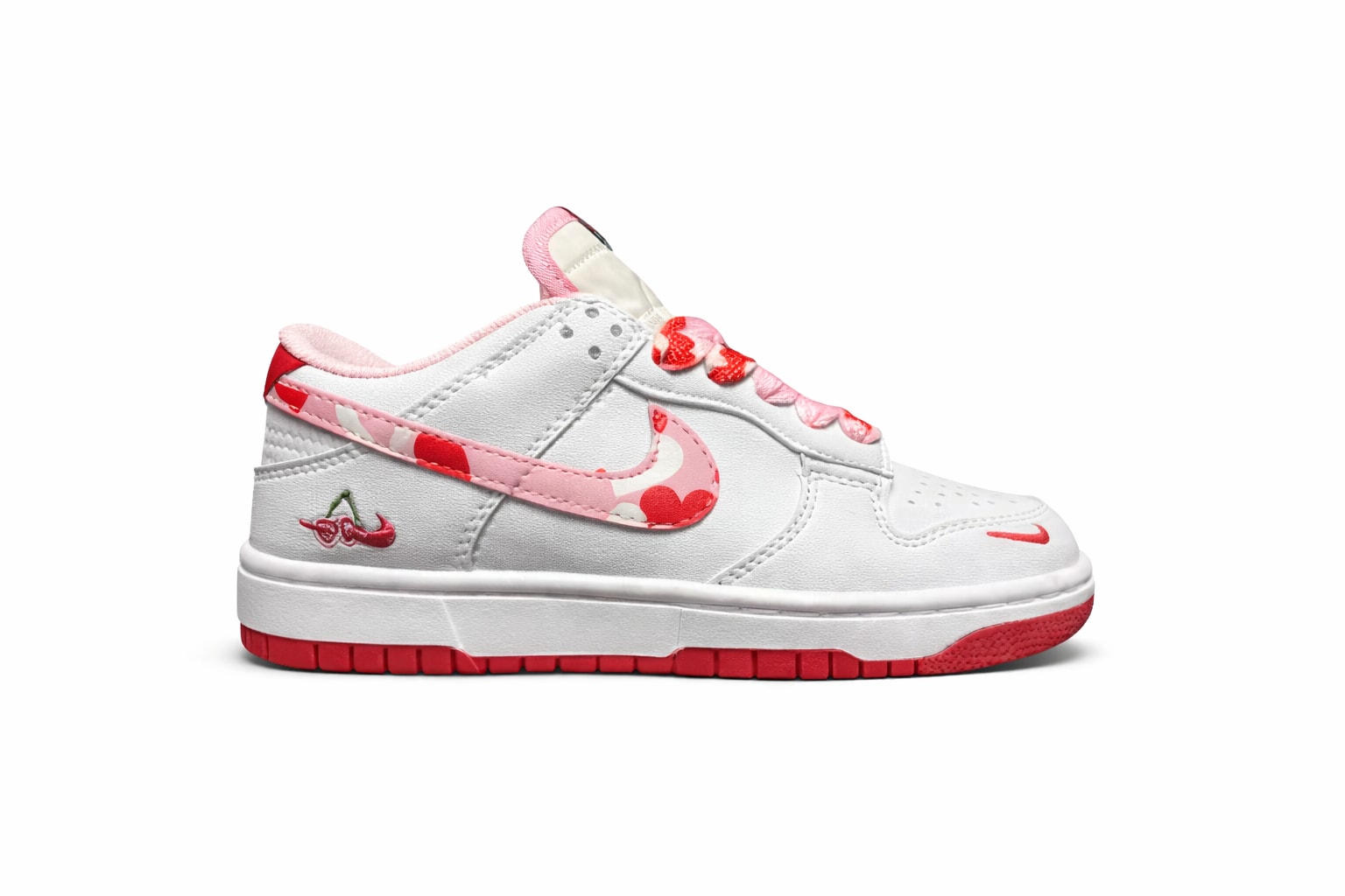 Nike SB Dunk “ Chery”