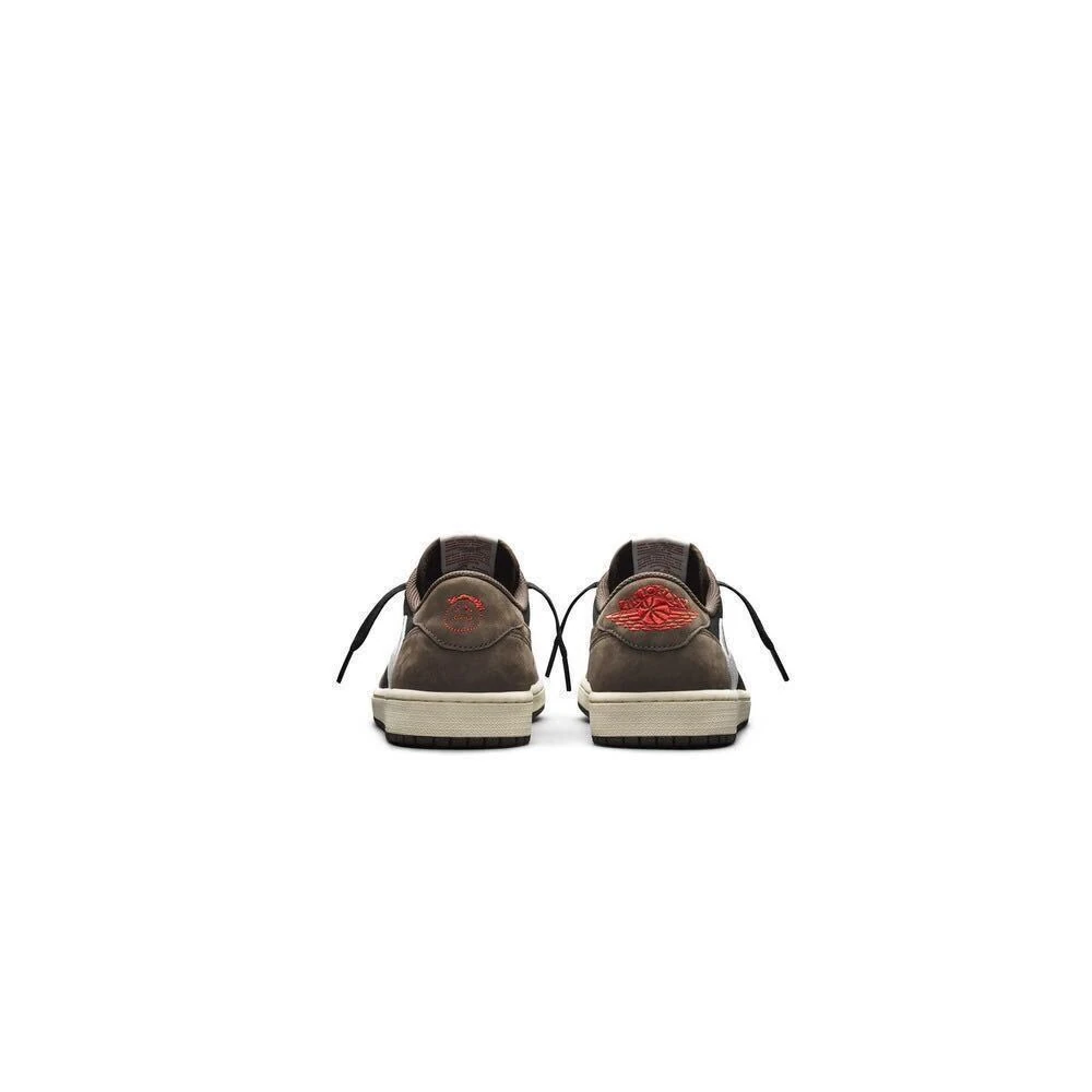 Travis Scott Air Jordan I Low görsel 2