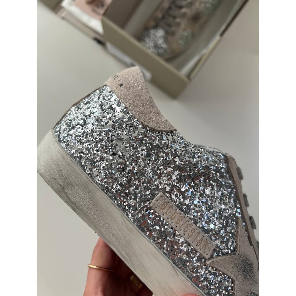Golden Goose Sim görsel 2