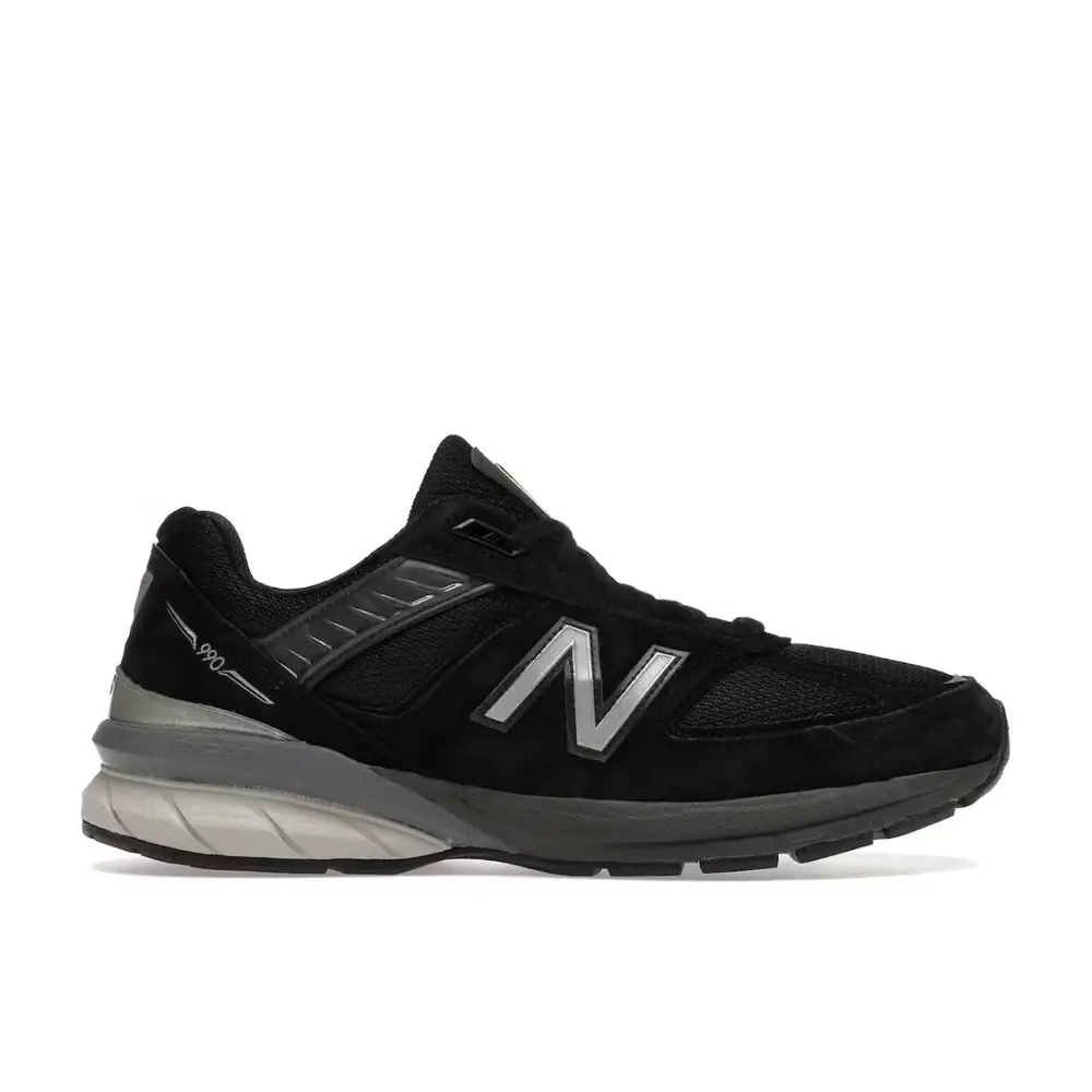 New Balance 990v5 Black