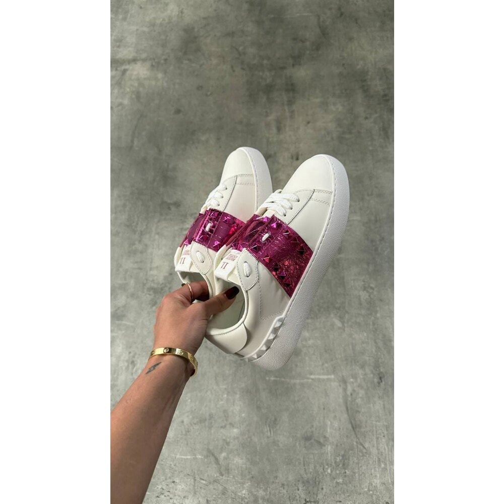 Valentino Rose görsel 2