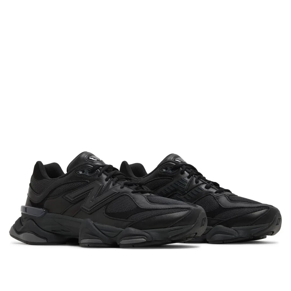 New Balance 9060 Triple Black görsel 2
