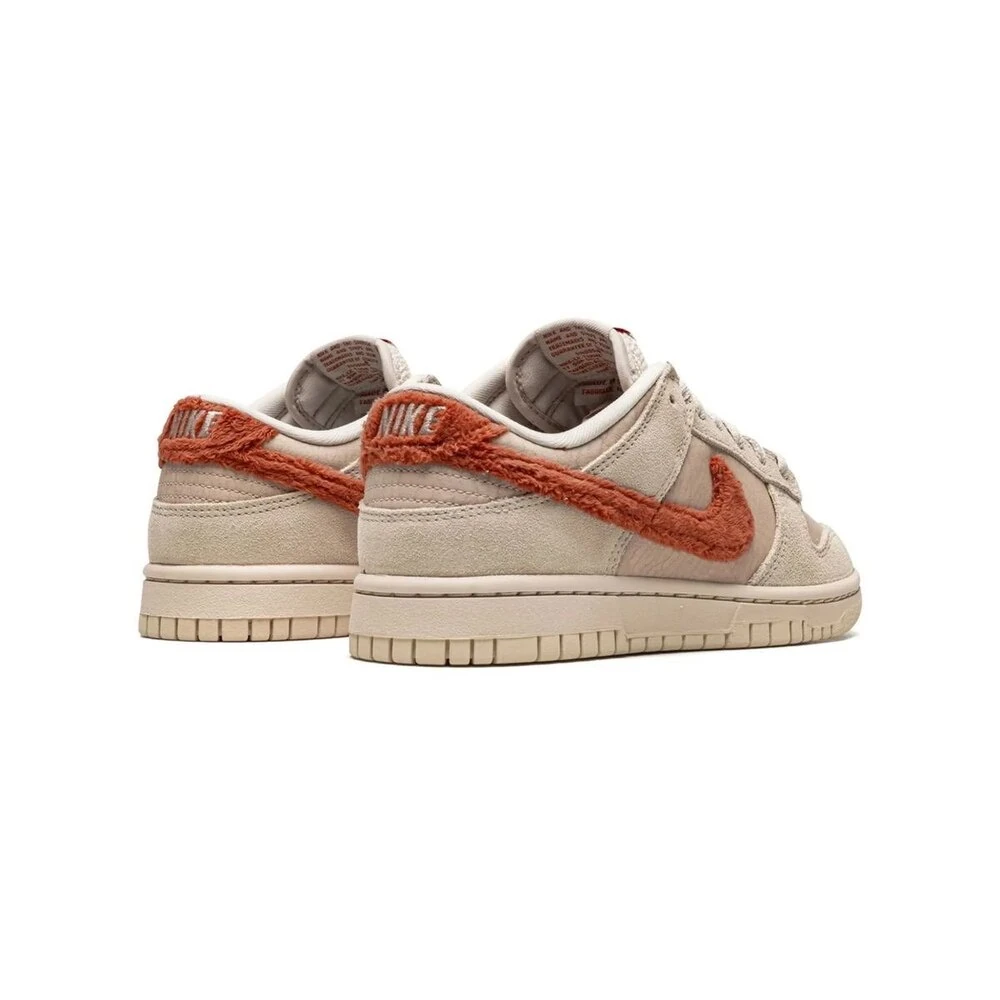 Nike Dunk Low Terry Swoosh görsel 3