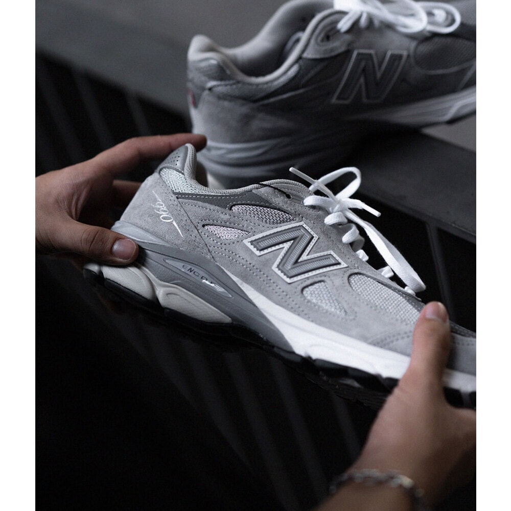 New Balance 990 v3 Grey görsel 2