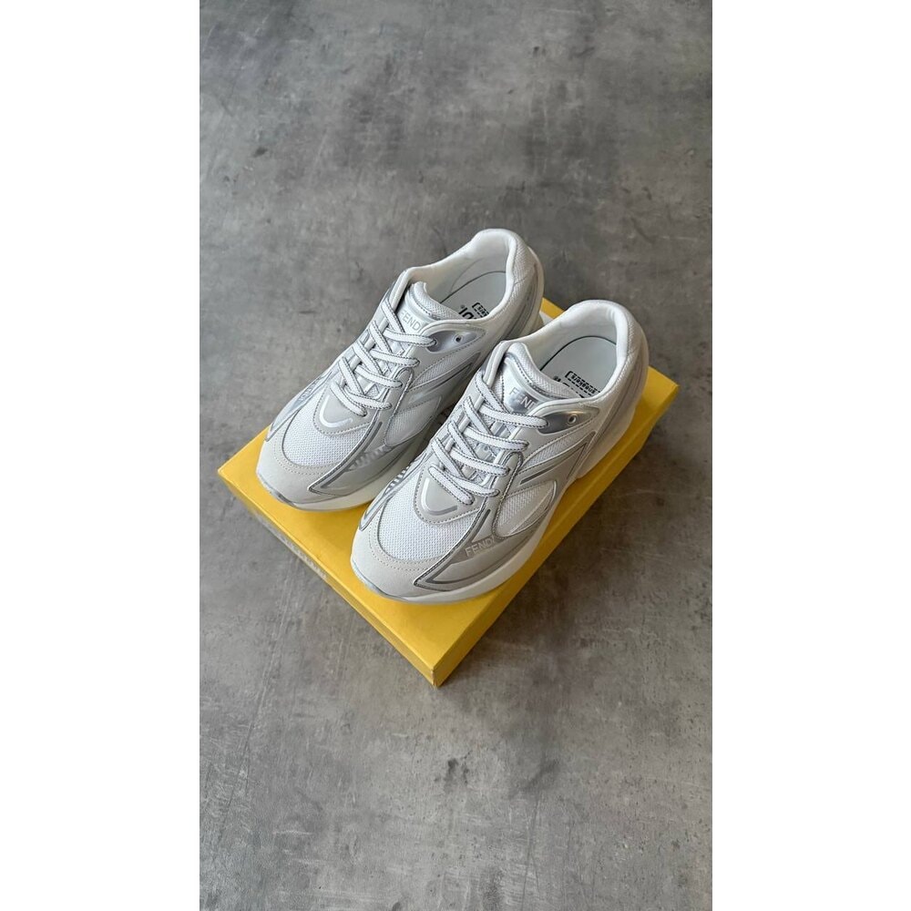 Fendi White görsel 2