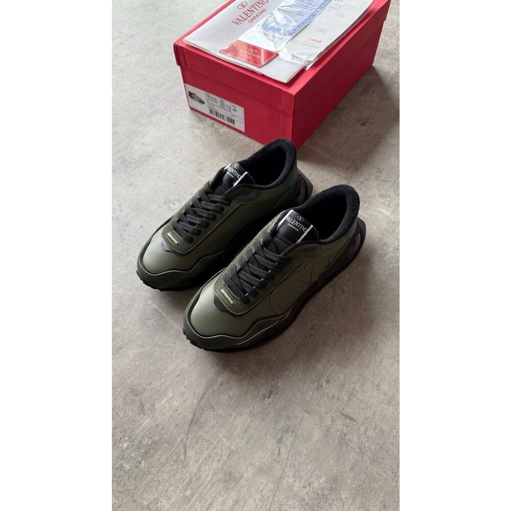 Valentino Yeşil görsel 2