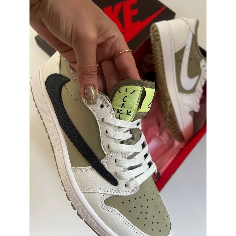 Air Jordan 1 Low x Travis Scott Golf görsel 2