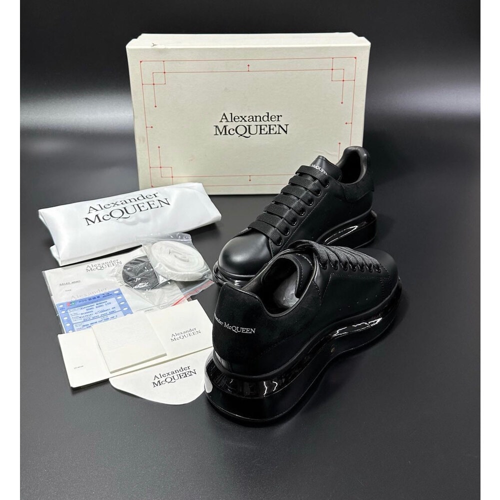 Alexander McQueen Black Taban görsel 3