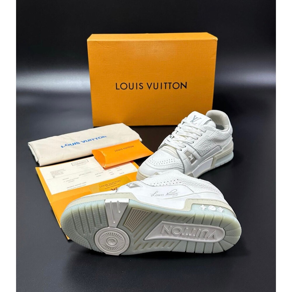 Louis Vuitton White 54 görsel 2