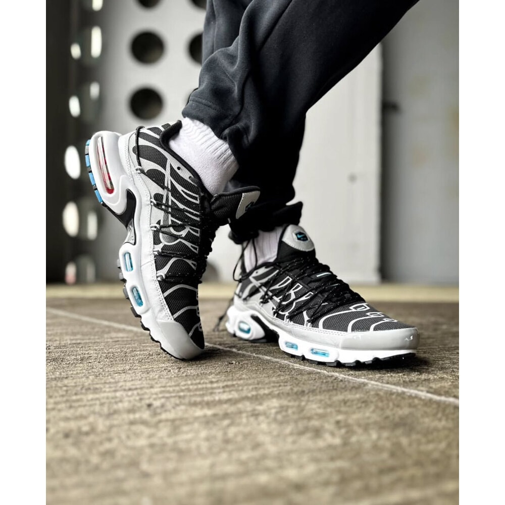 Nike Air Max TN plus Lace Toggle Grey görsel 2