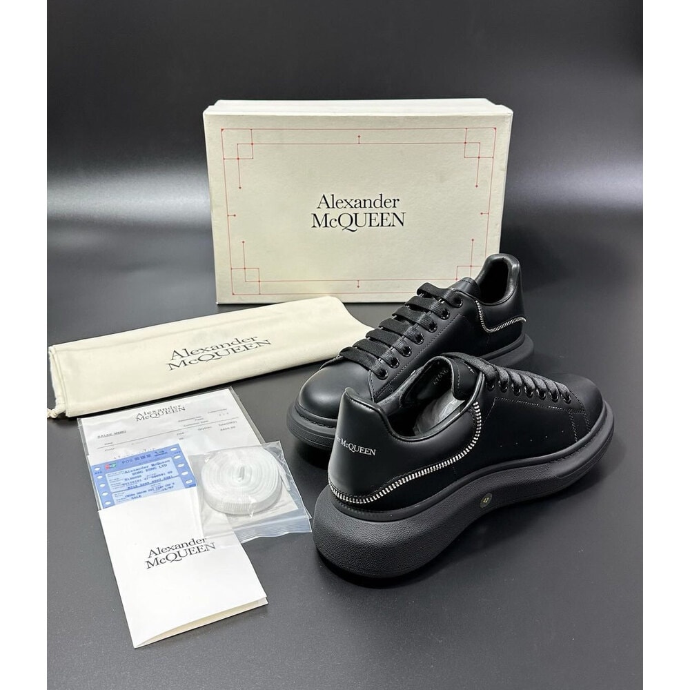 Alexander McQueen Black Fermuar görsel 2
