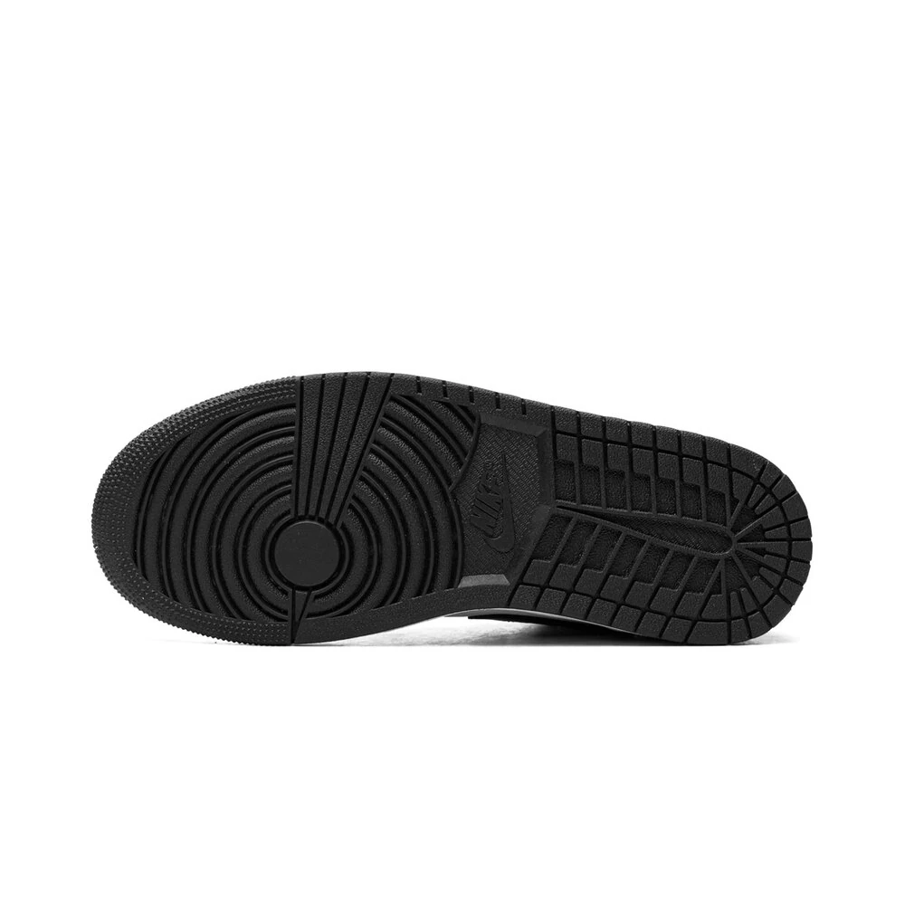 Jordan 1 Low Panda görsel 4