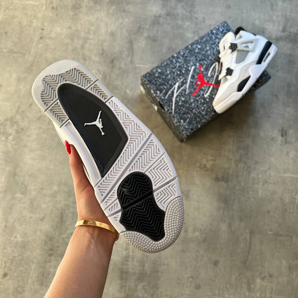 Nike Jordan 4 Retro Military görsel 3