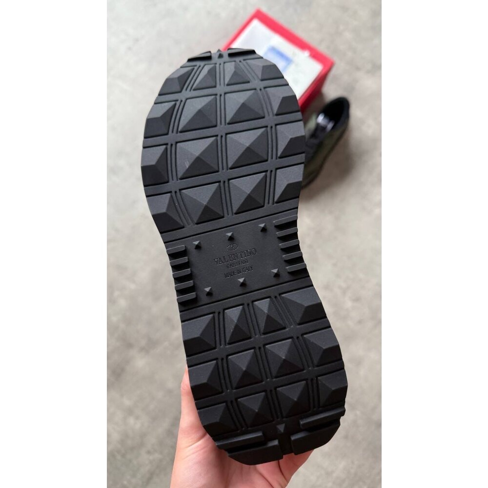Valentino Yeşil görsel 3